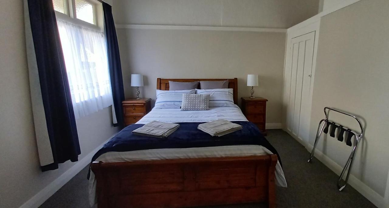 Character 2-Bedroom Unit Masterton Exterior foto
